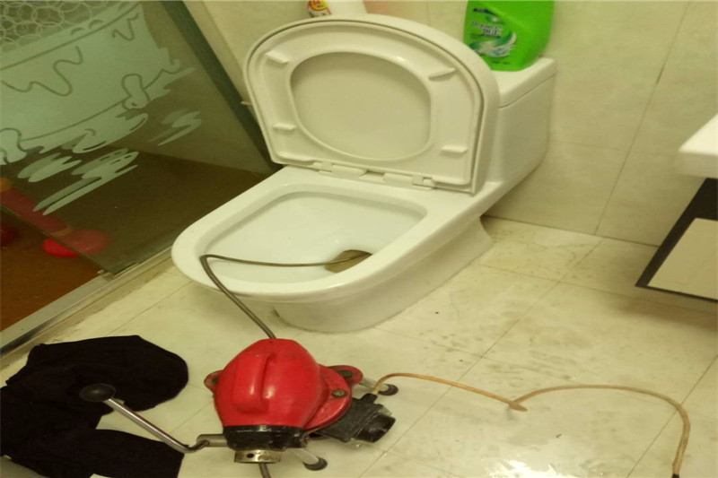 泸水如何疏通马桶 疏通马桶多少钱