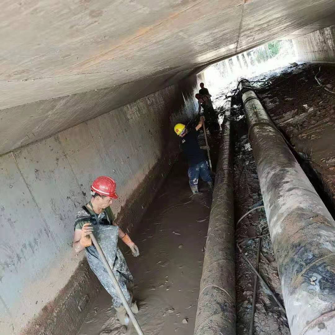 泸水工业管道清淤