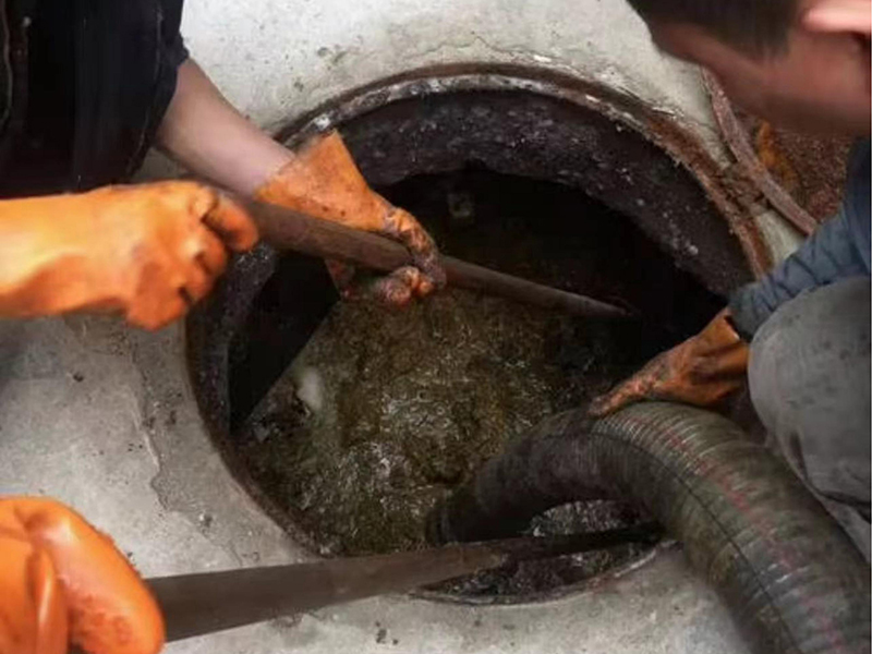 泸水化油池、化粪池清理要做哪些安全措施？